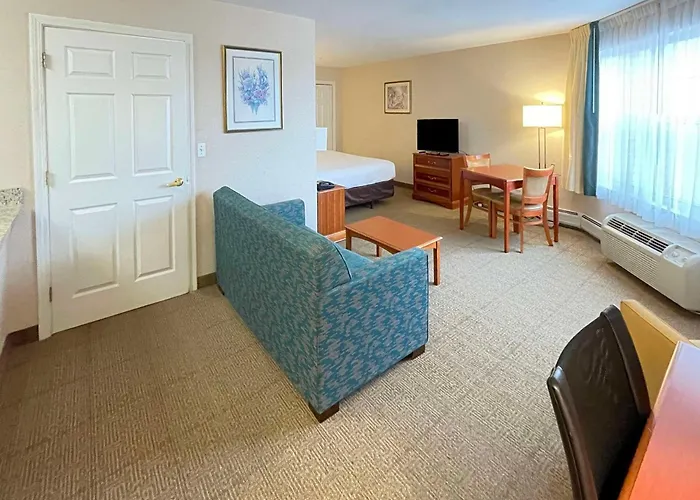 Smart Suites, An Ascend Collection Hotel South Burlington